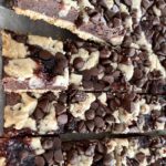 Chocolate Raspberry Crumb Bars2