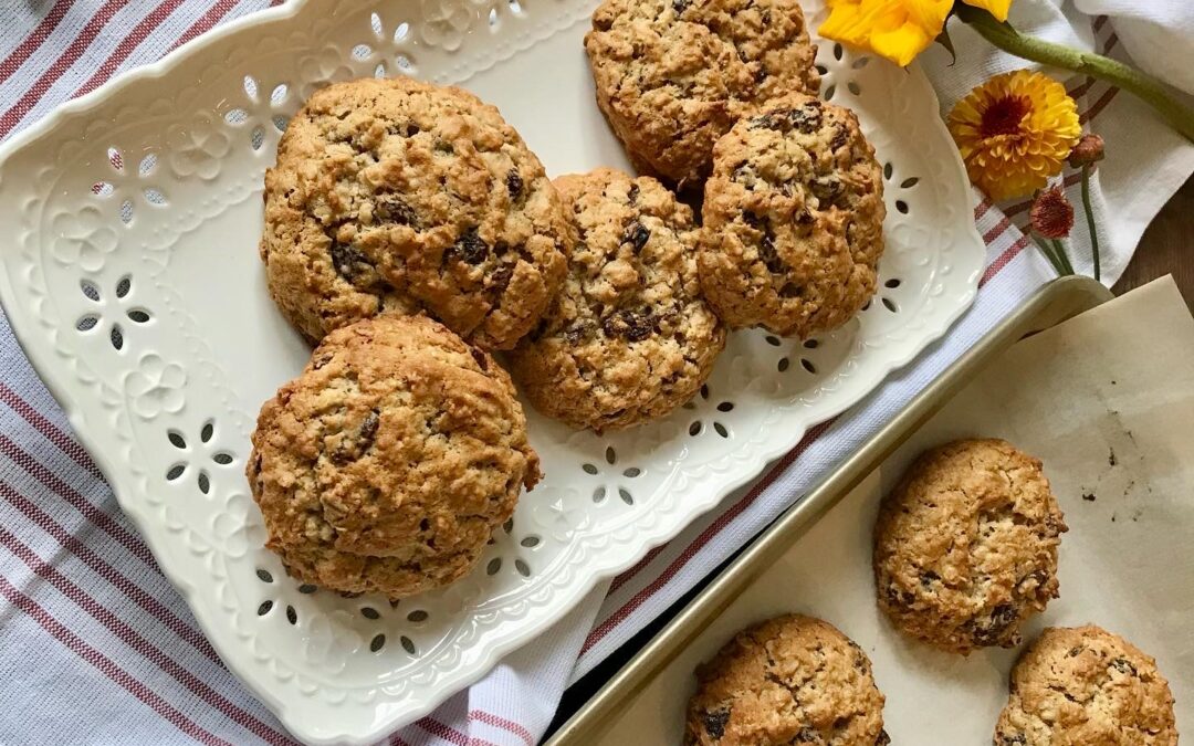 Oatmeal Raisin Cookies